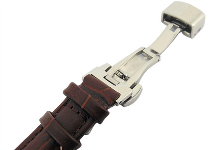 How to Maintain the Leather Strap?